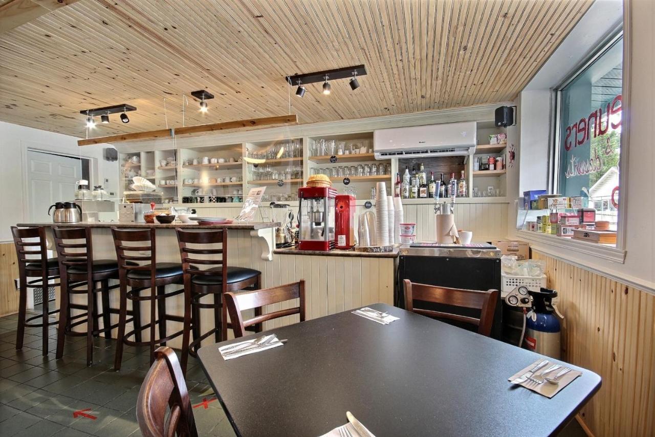 Auberge La Chocolatiere North Hatley Eksteriør billede